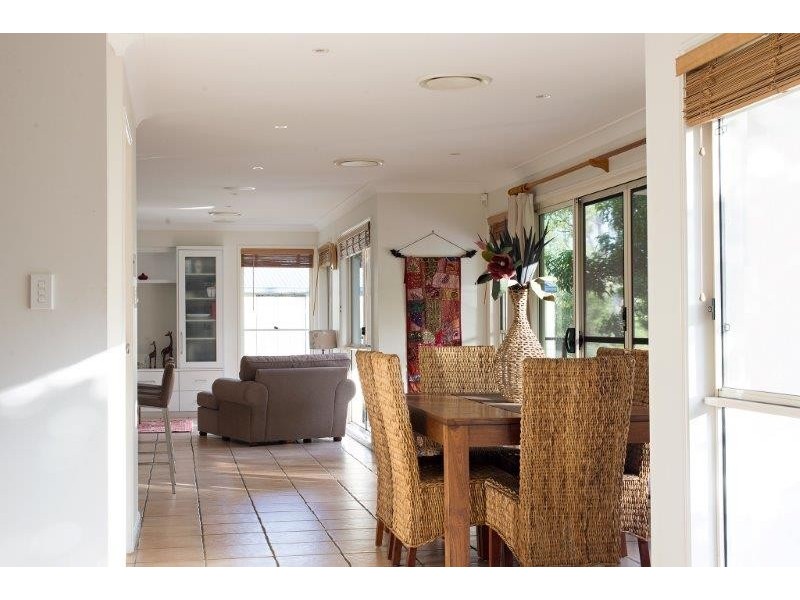 11 Creekwood, Pullenvale QLD 4069