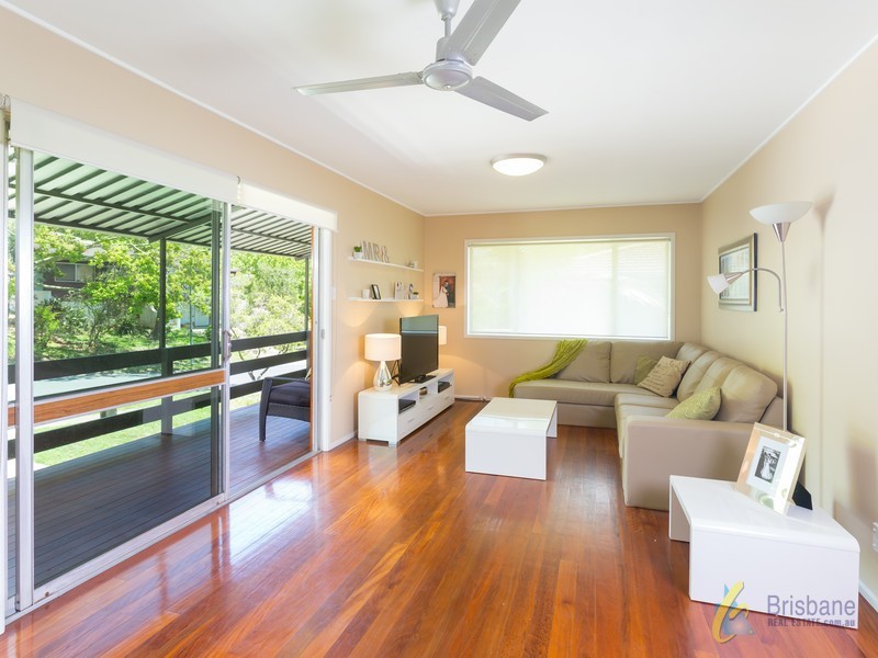 80 Lant Street, Chapel Hill QLD 4069