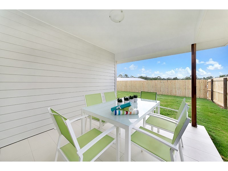 63 Fitzpatrick Cct, Augustine Heights QLD 4300