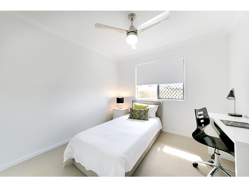 63 Fitzpatrick Cct, Augustine Heights QLD 4300