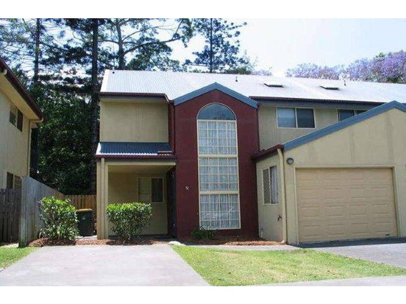 6/47 Newcomen, Indooroopilly QLD 4068