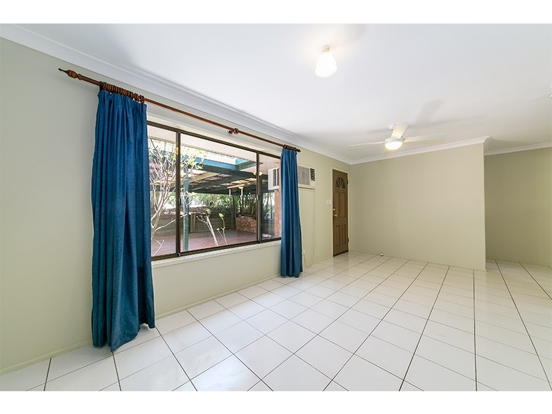 25 Hazelton Street, Riverhills QLD 4074