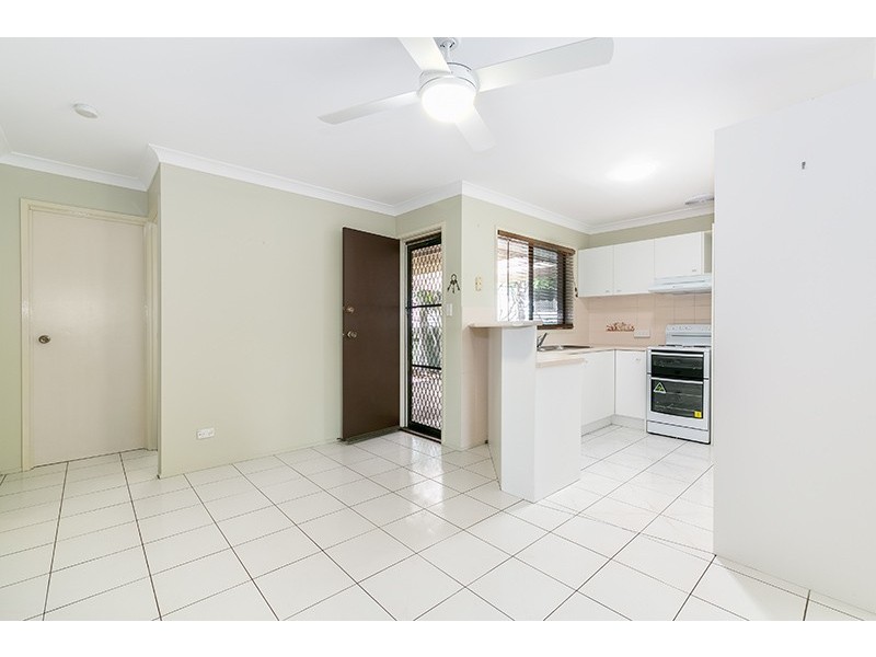 25 Hazelton Street, Riverhills QLD 4074