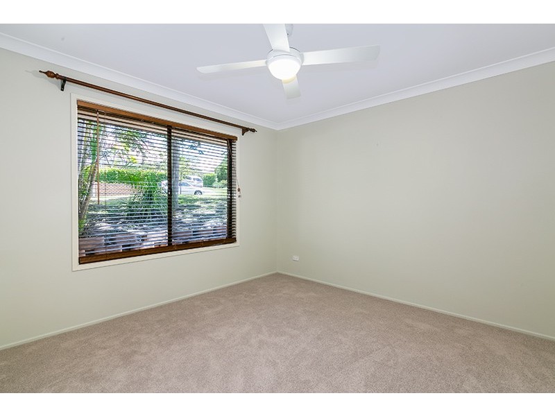 25 Hazelton Street, Riverhills QLD 4074