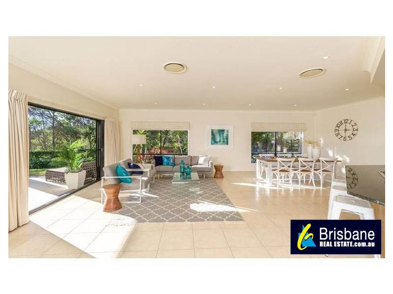 73 Osna Place, Pullenvale QLD 4069