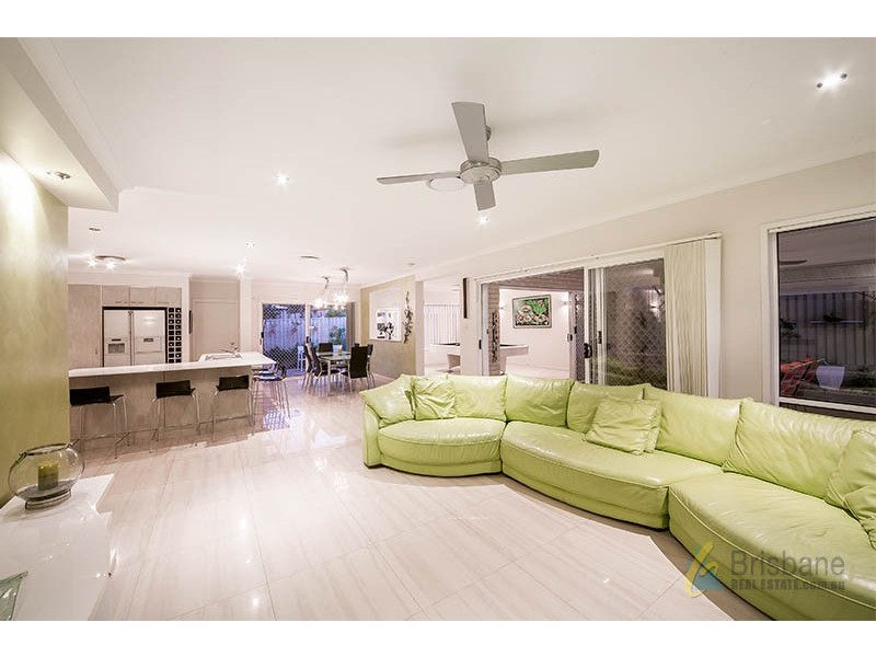 31 Ironbark Pl, Heathwood QLD 4110