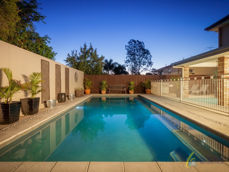 137 Wendouree Cres, Westlake QLD 4074