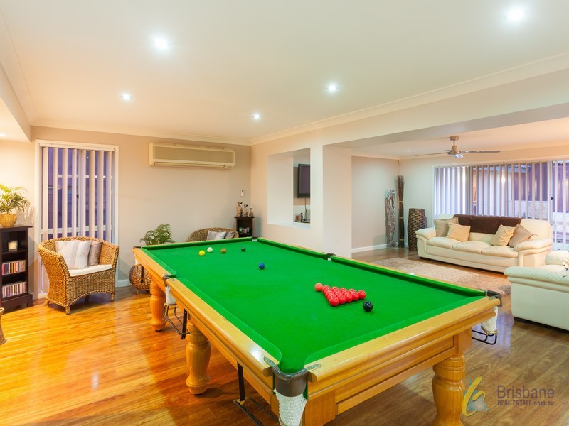 137 Wendouree Cres, Westlake QLD 4074