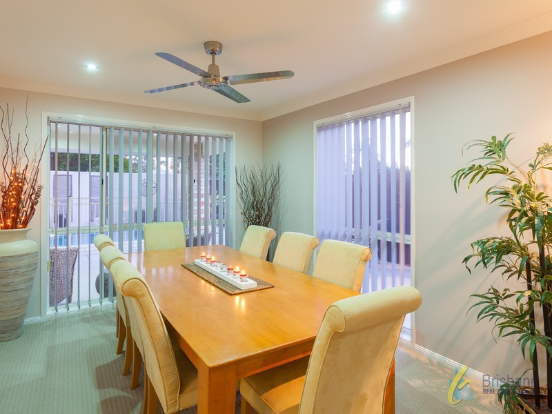 137 Wendouree Cres, Westlake QLD 4074