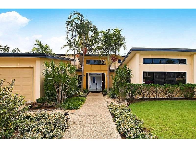 7 SAMUEL PLACE, Sinnamon Park QLD 4073