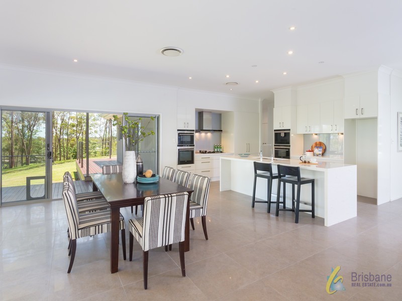 98 Mercury Street, Moggill QLD 4070