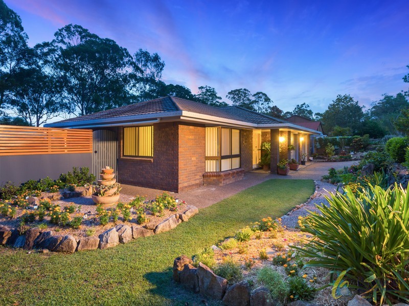 14 Carinya Crescent, Karana Downs QLD 4306