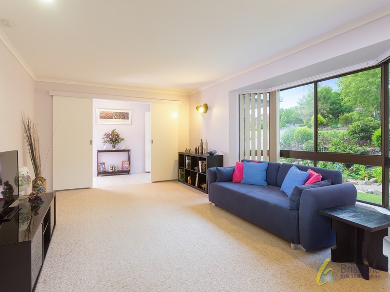 14 Carinya Crescent, Karana Downs QLD 4306