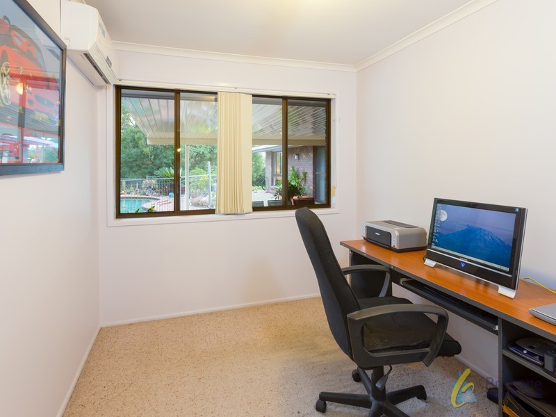 14 Carinya Crescent, Karana Downs QLD 4306