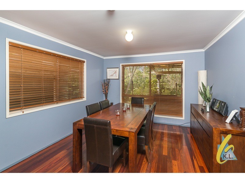 77 Kulmaren Grove, Karana Downs QLD 4306