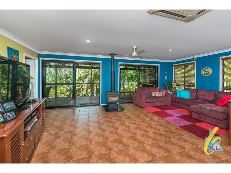 8 Kynuna Ct, Karana Downs QLD 4306