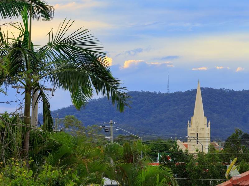 16 Magee Street, Graceville QLD 4075