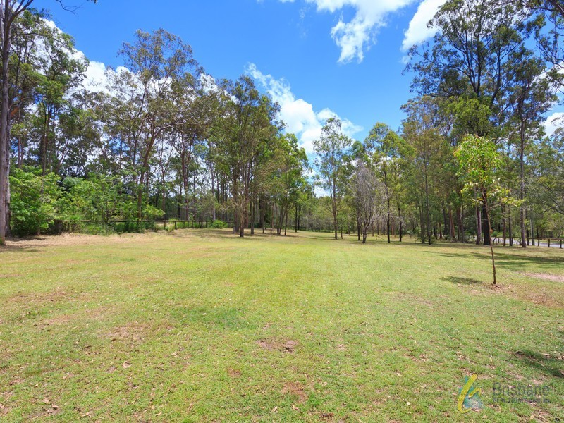 359 Kangaroo Gully Road, Bellbowrie QLD 4070
