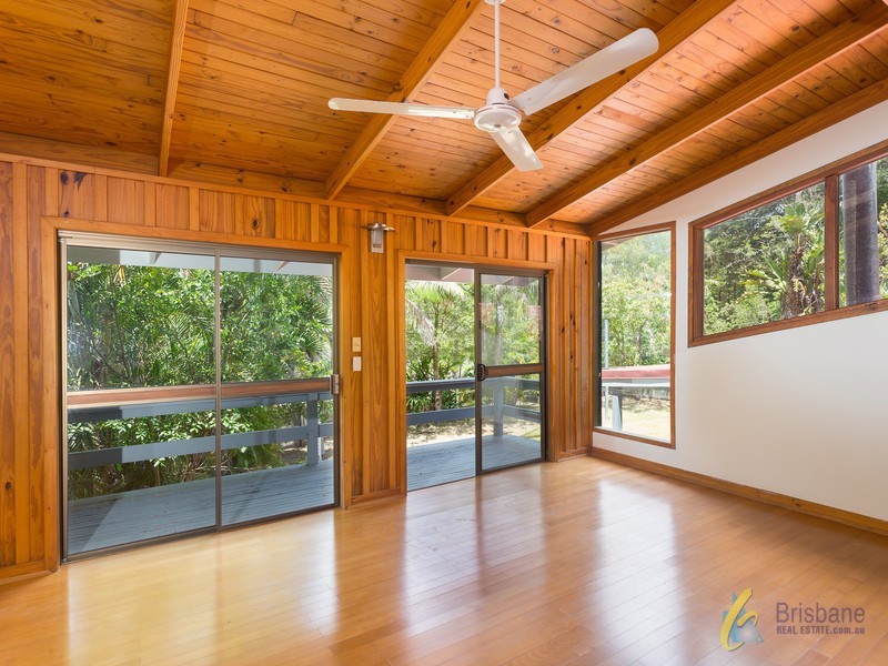 359 Kangaroo Gully Road, Bellbowrie QLD 4070