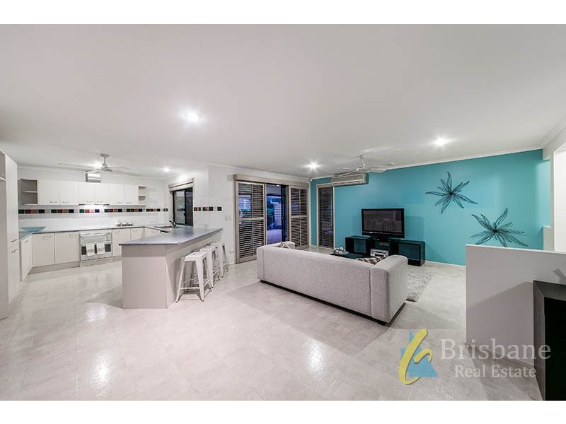 6 Montego Wy, Forest Lake QLD 4078