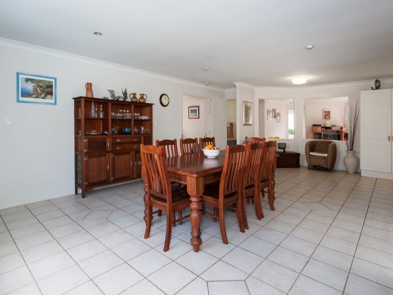 1 Darling St, Karalee QLD 4306