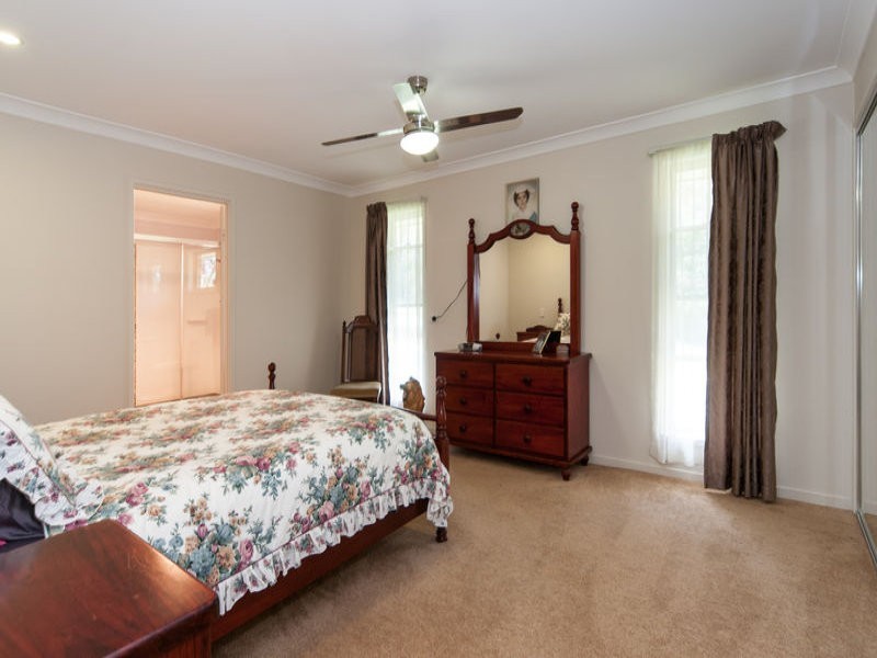 1 Darling St, Karalee QLD 4306