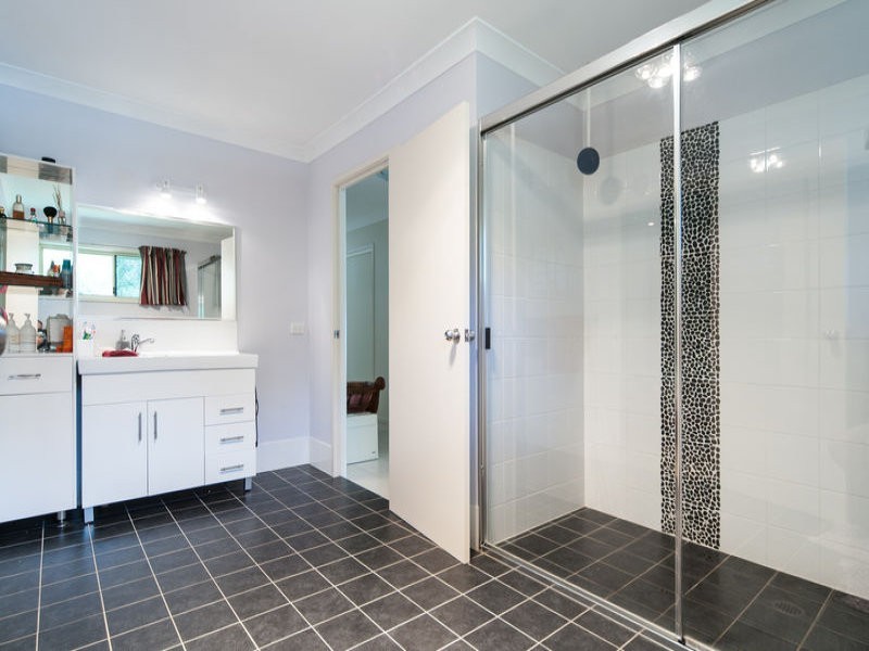 1 Darling St, Karalee QLD 4306