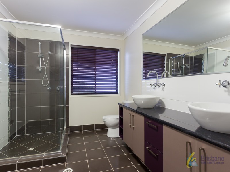 7 Boxwood Cl, Heathwood QLD 4110