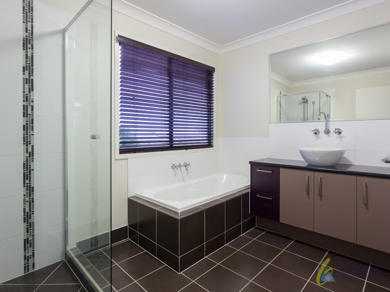7 Boxwood Cl, Heathwood QLD 4110