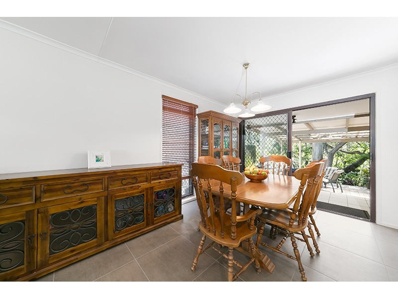 40 Rinora Street, Corinda QLD 4075