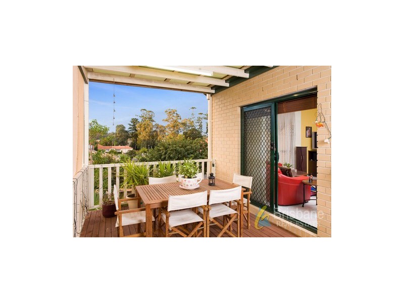 33 Lakeside Cct, Sinnamon Park QLD 4073