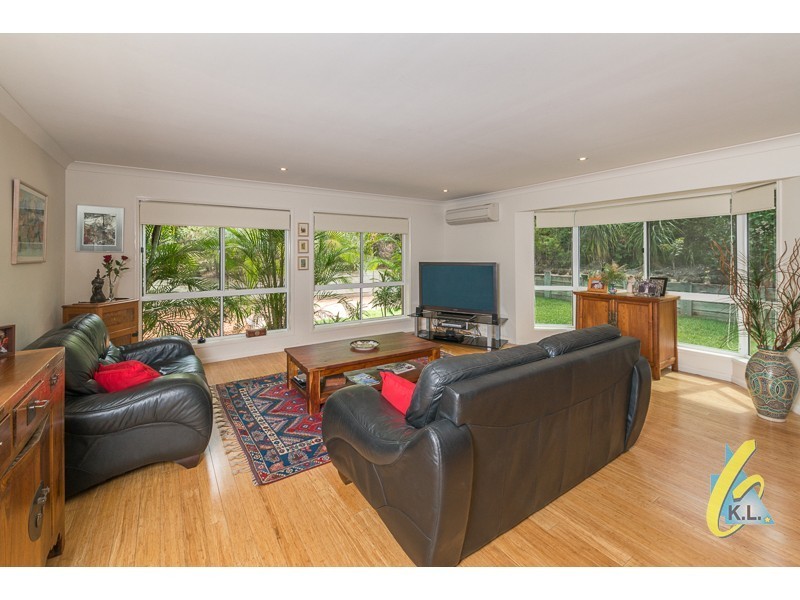 19 Tanderra Way, Karana Downs QLD 4306