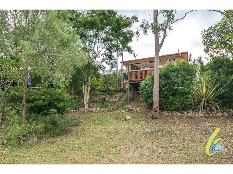 19 Tanderra Way, Karana Downs QLD 4306