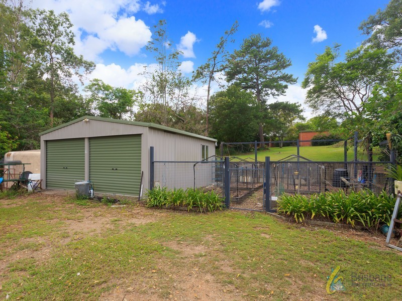 60 Kailua Street, Brookfield QLD 4069
