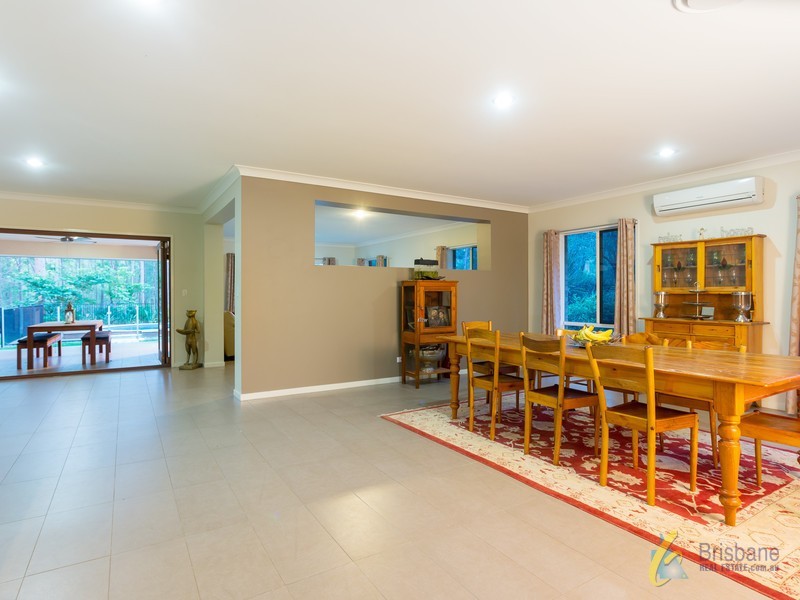 67 Jack Kerr Court, Mount Crosby QLD 4306