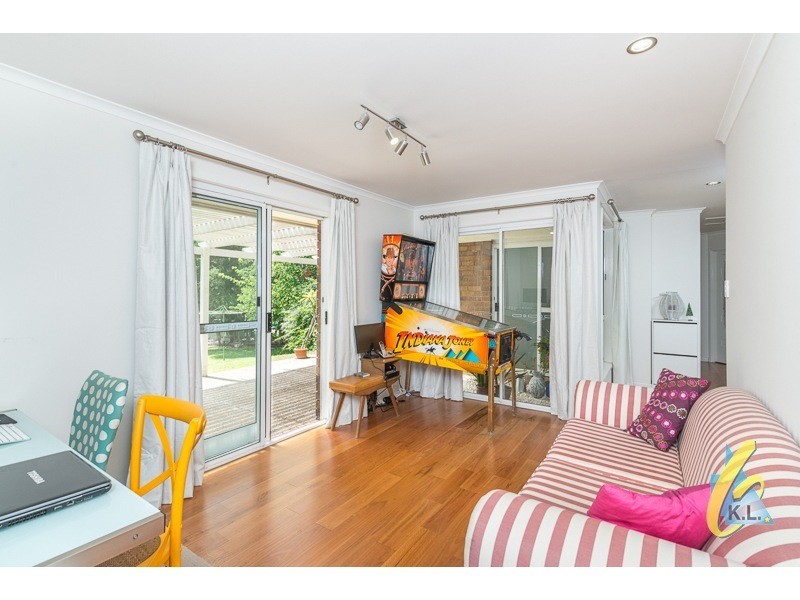 18 Queensborough Parade, Karalee QLD 4306