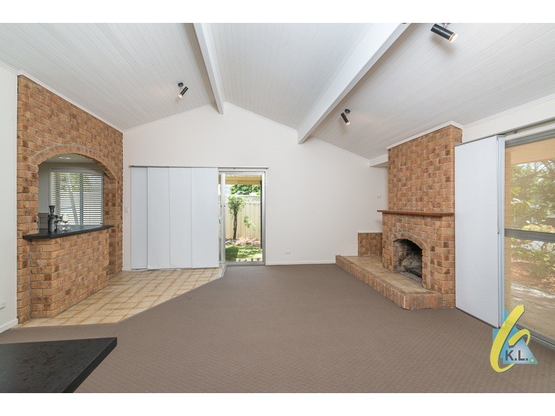 2 Apurla Court, Karana Downs QLD 4306