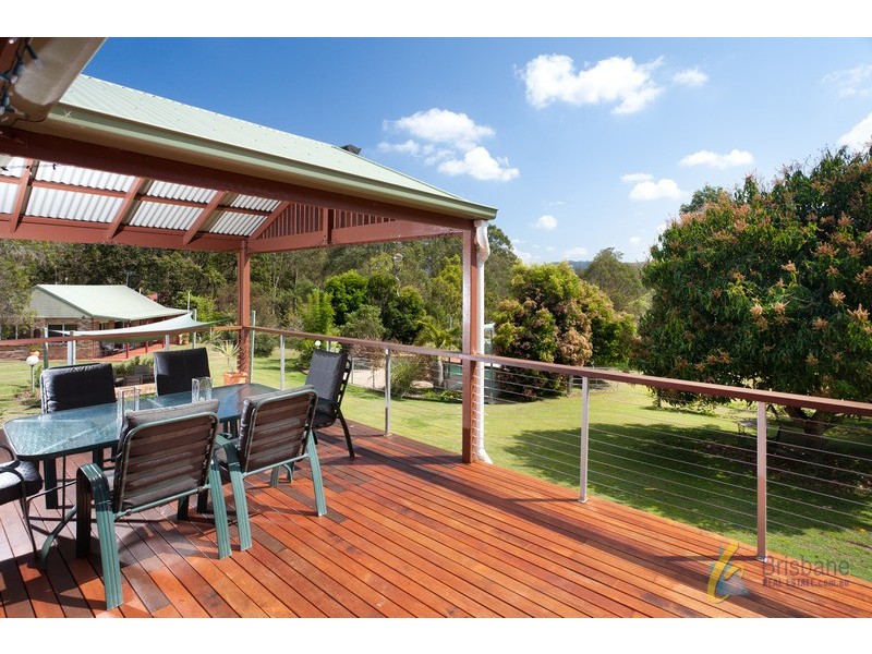215A Sugars Road, Anstead QLD 4070