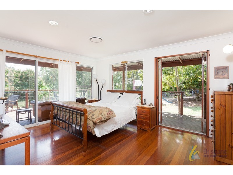 215A Sugars Road, Anstead QLD 4070