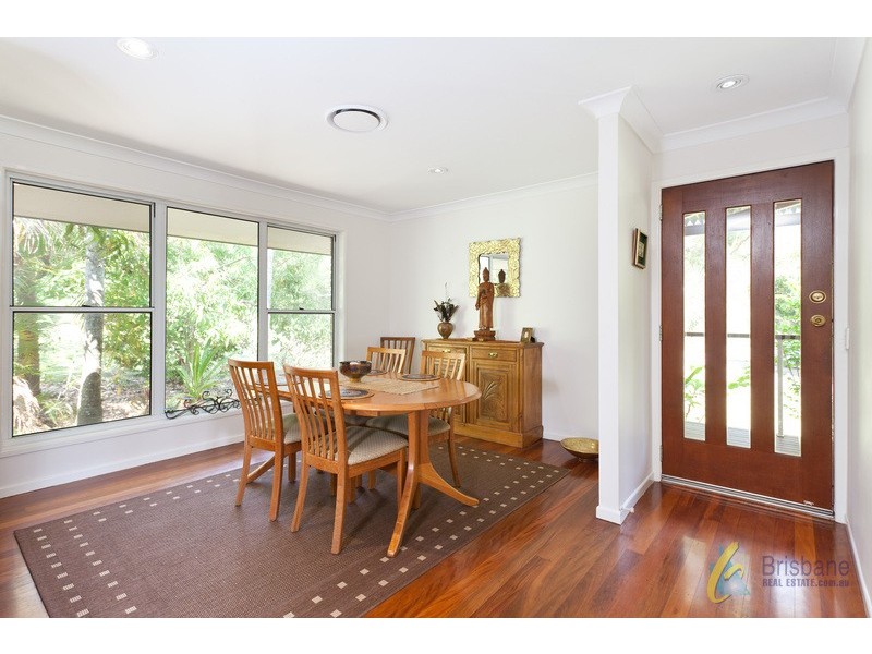 215A Sugars Road, Anstead QLD 4070