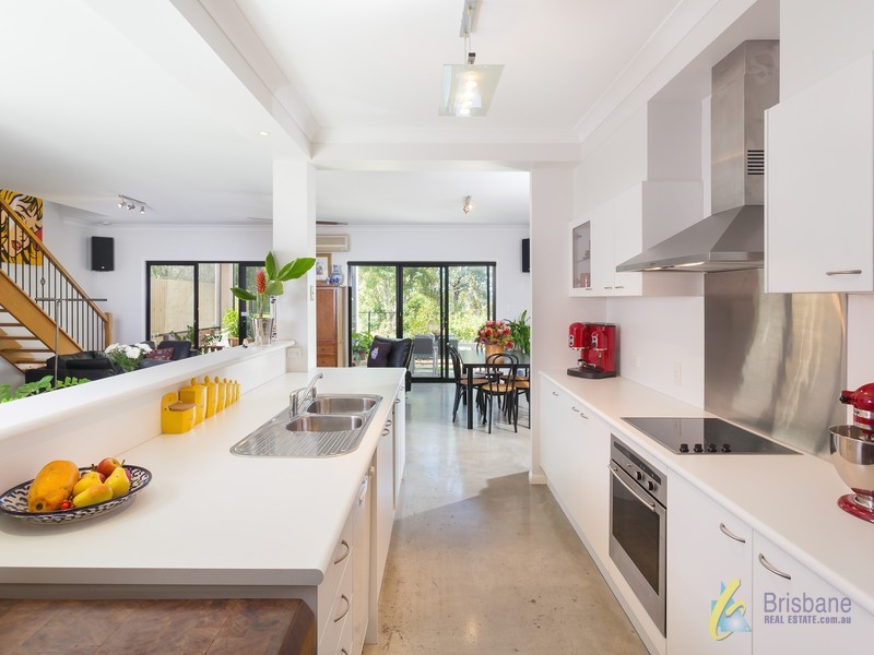 20 Erinvale Street, Corinda QLD 4075