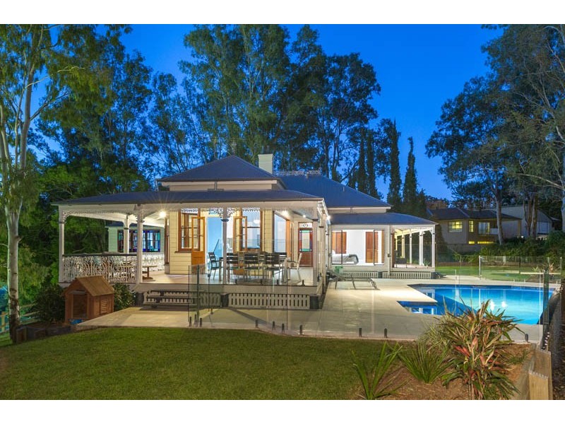 38a Scenic Road, Kenmore QLD 4069