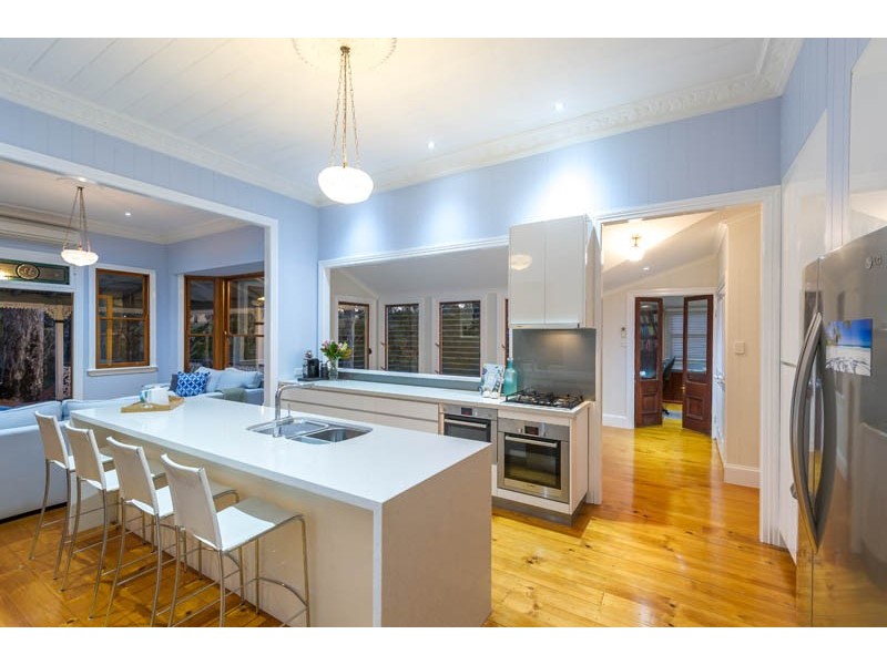 38a Scenic Road, Kenmore QLD 4069