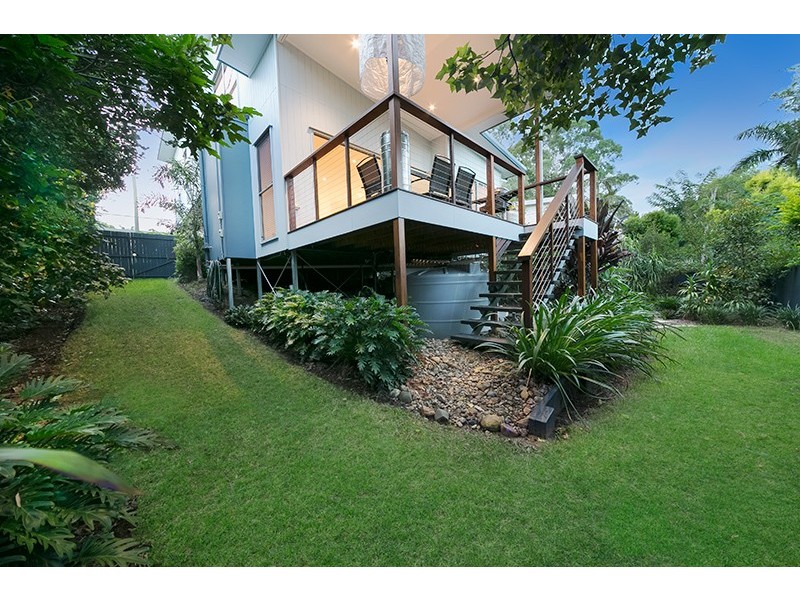 38 Gilruth Road, Kenmore QLD 4069