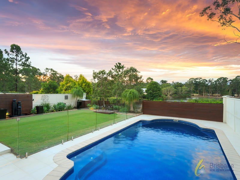 35 Alexandrina Cct, Forest Lake QLD 4078