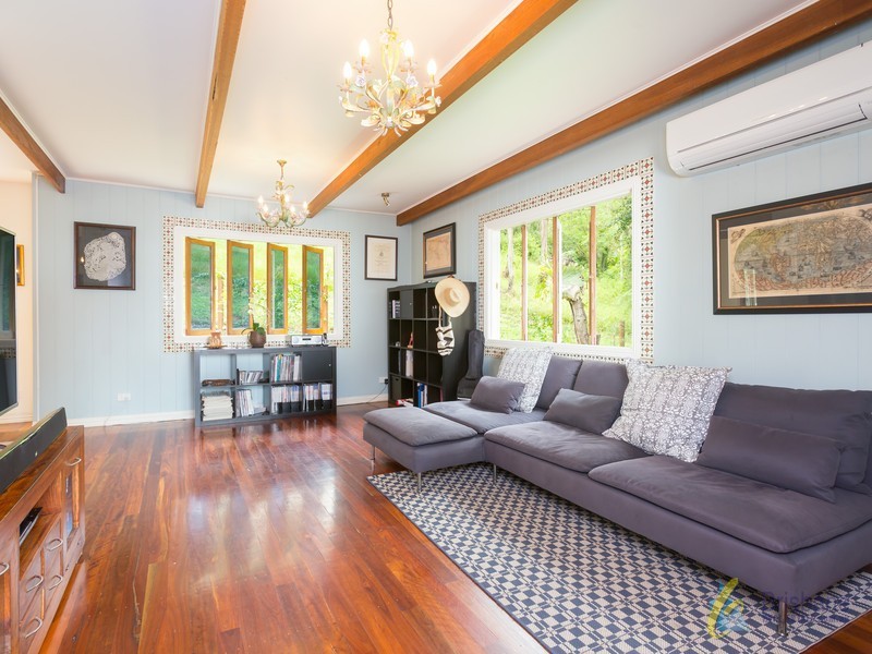 405 Pullenvale Road, Pullenvale QLD 4069