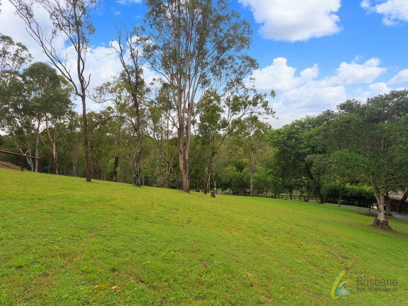 405 Pullenvale Road, Pullenvale QLD 4069