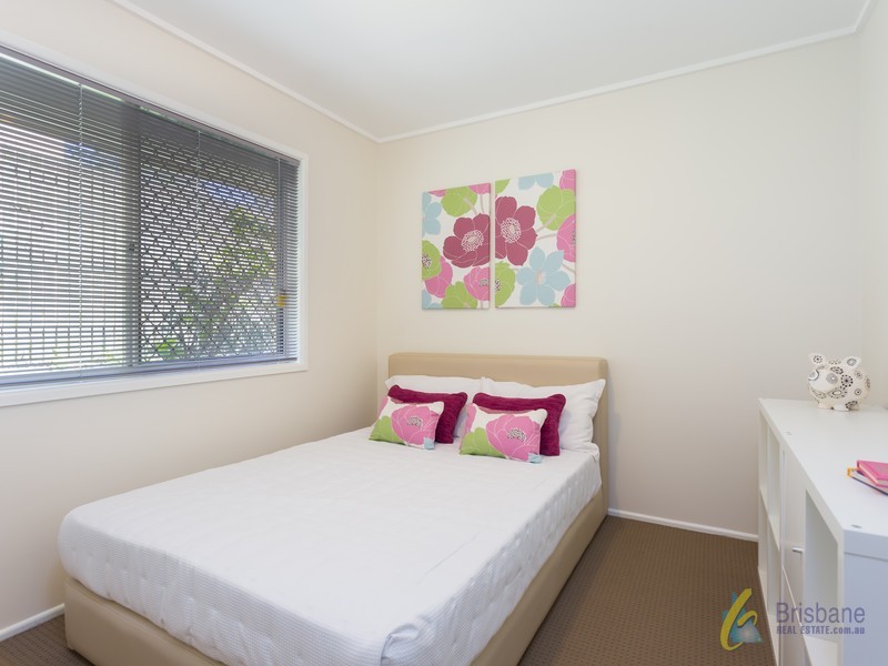 57 Dandenong Road, Jamboree Heights QLD 4074