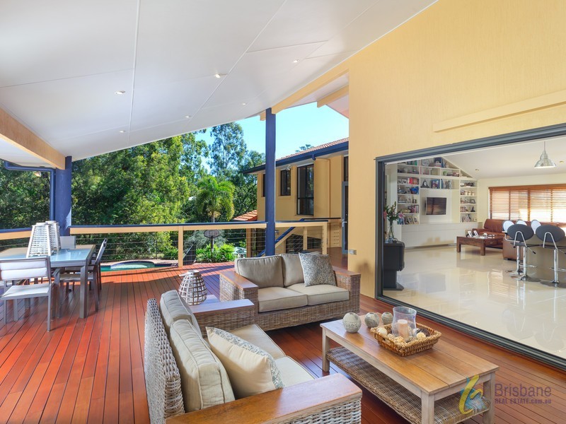 19 Satin Wood Place, Chapel Hill QLD 4069