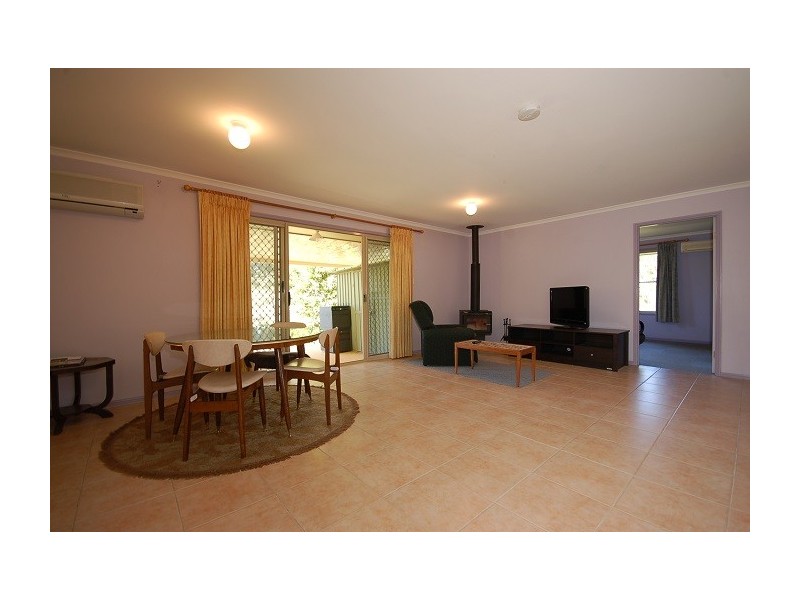 28 Fortitude St, Mount Crosby QLD 4306